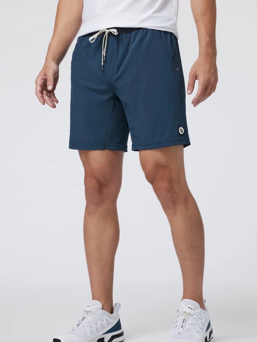 NWT Vuori Kore Short Lined 7" XL